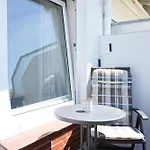 Deichhaus Groemitz, Tarja Apartment *